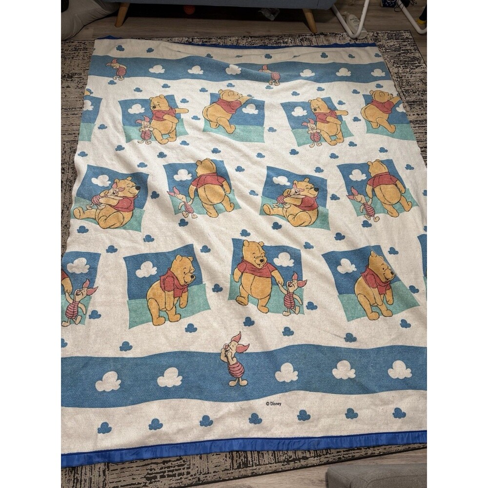 Vtg Disney Winnie The Pooh Piglet Blanket Clouds 93” X 70” Blue Binding Twin Bed